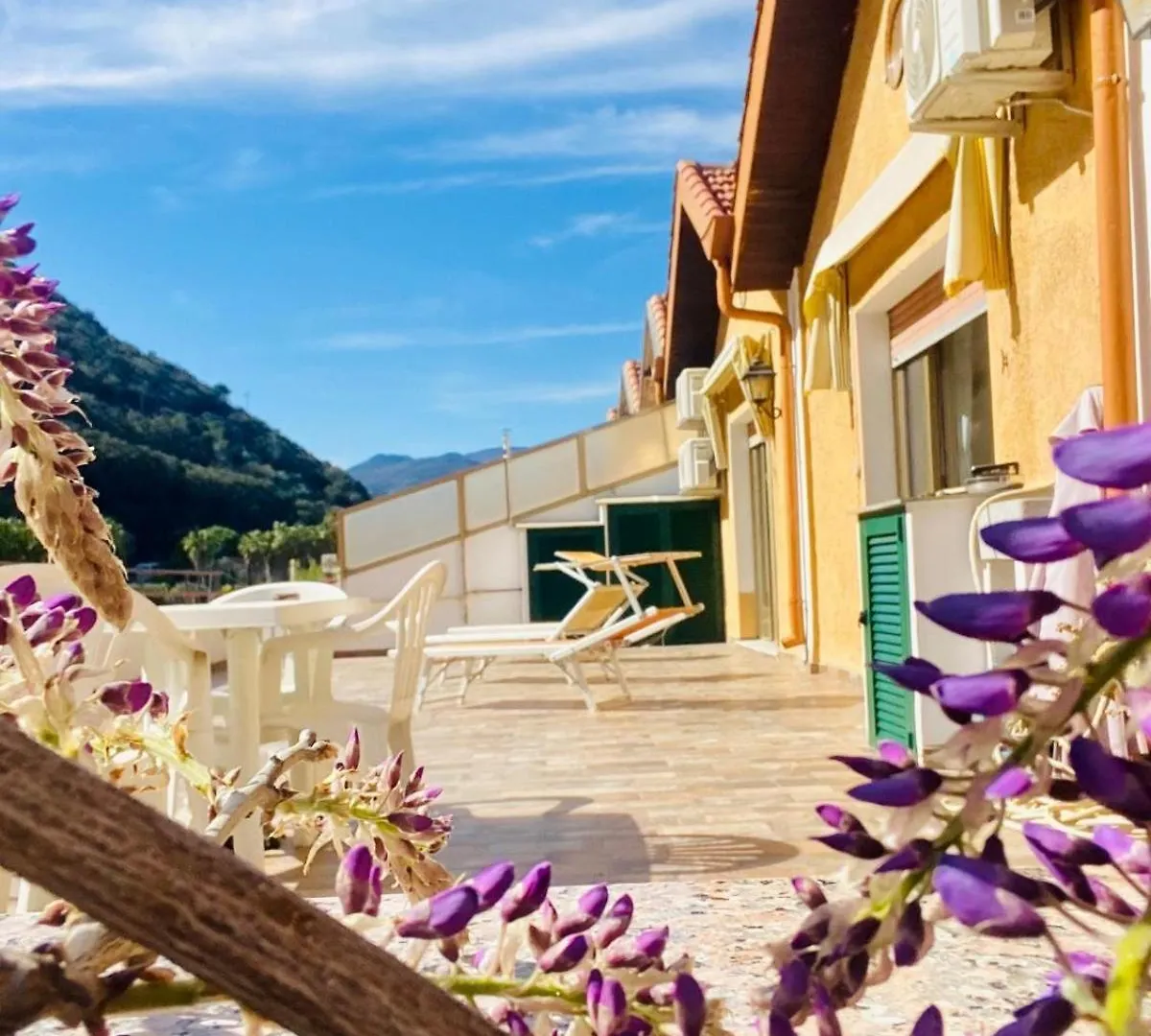 Casa Glicine Ξενοδοχείο Finale Ligure
